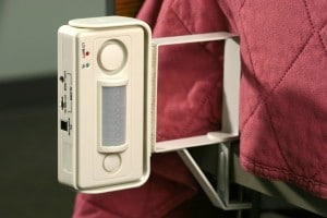 Infrared monitor (91170) With Optional Metal Extension Bracket (0120-125) 2 