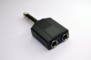 Stereo T-Connector - 0440-137S - 4-EDITED
